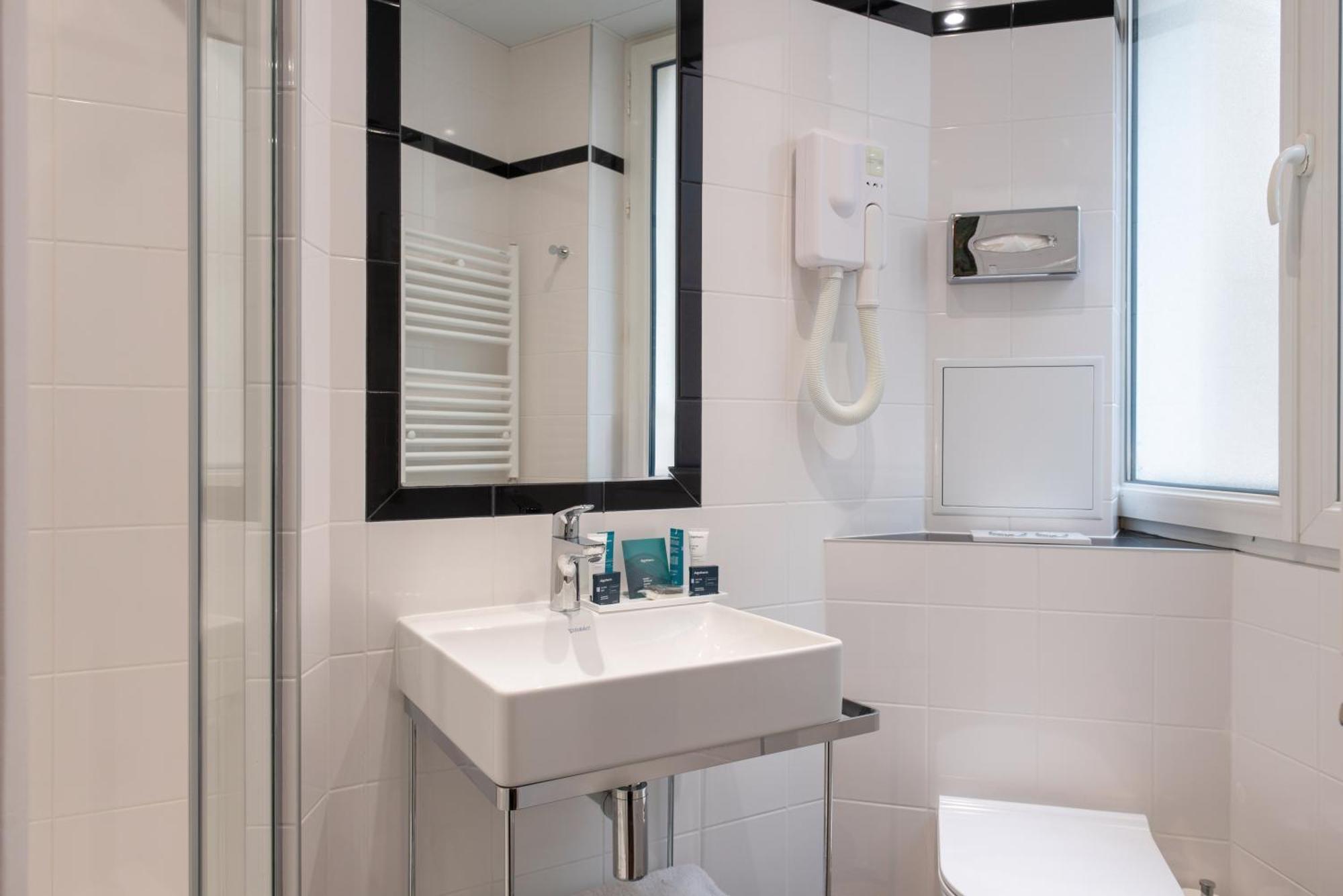 Albe Saint Michel Hotel Paris